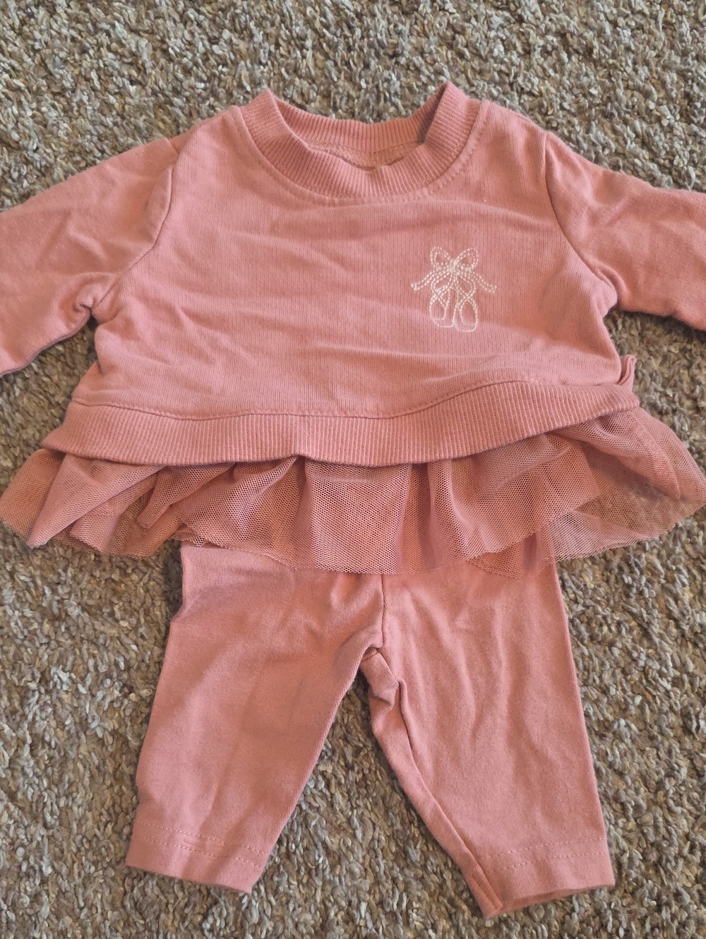 All Matching Fall And Winter Sets - Picture 6 of 9